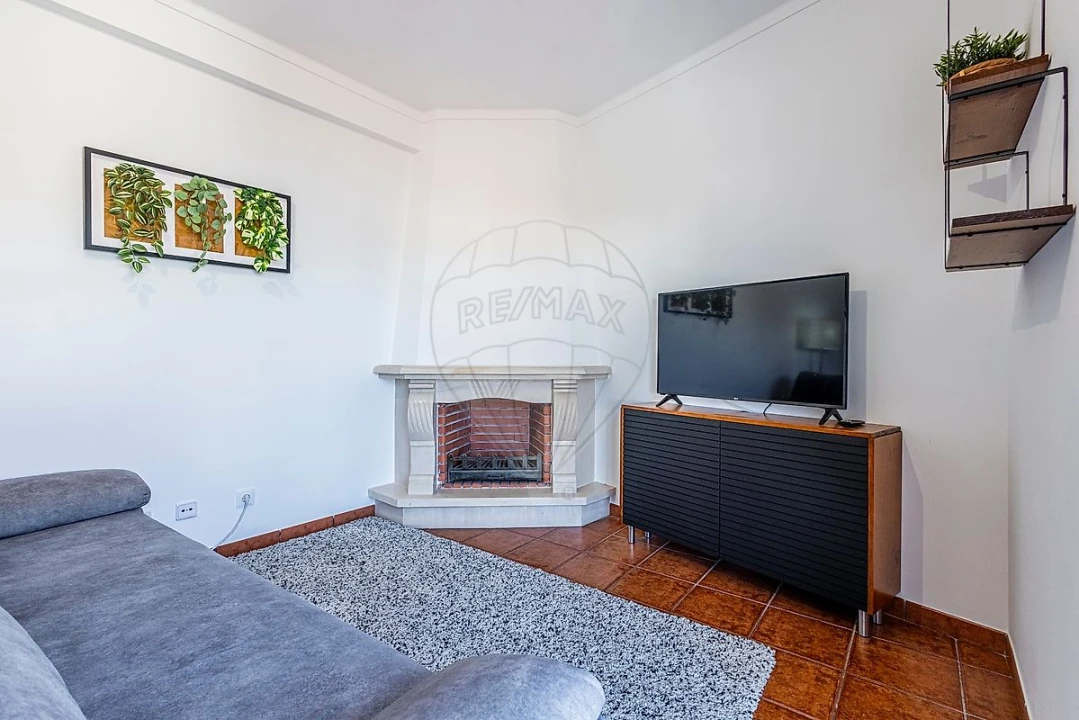 Apartamento T4 para Venda em Aveiras de Cima Foto 12