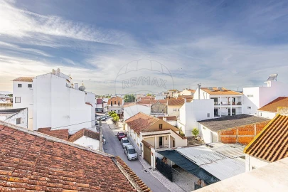 Apartamento T4 para Venda em Aveiras de Cima