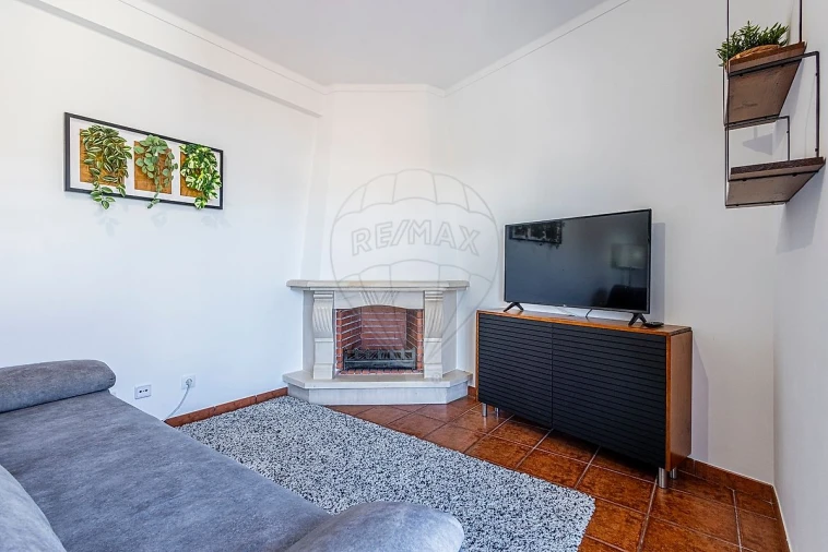 Apartamento T4 para Venda em Aveiras de Cima Foto 12