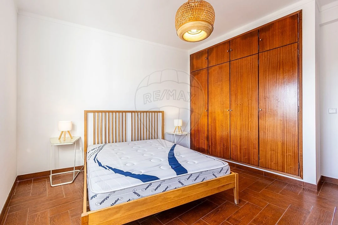 Apartamento T4 para Venda em Aveiras de Cima Foto 32