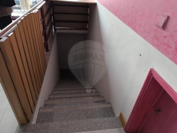 Loja para Venda em Paços de Brandão