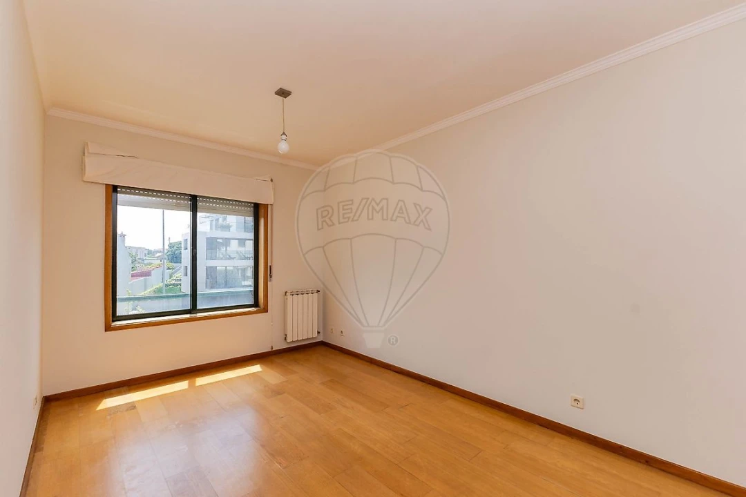 Apartamento T2 para Arrendamento em São Felix da Marinha Foto 19