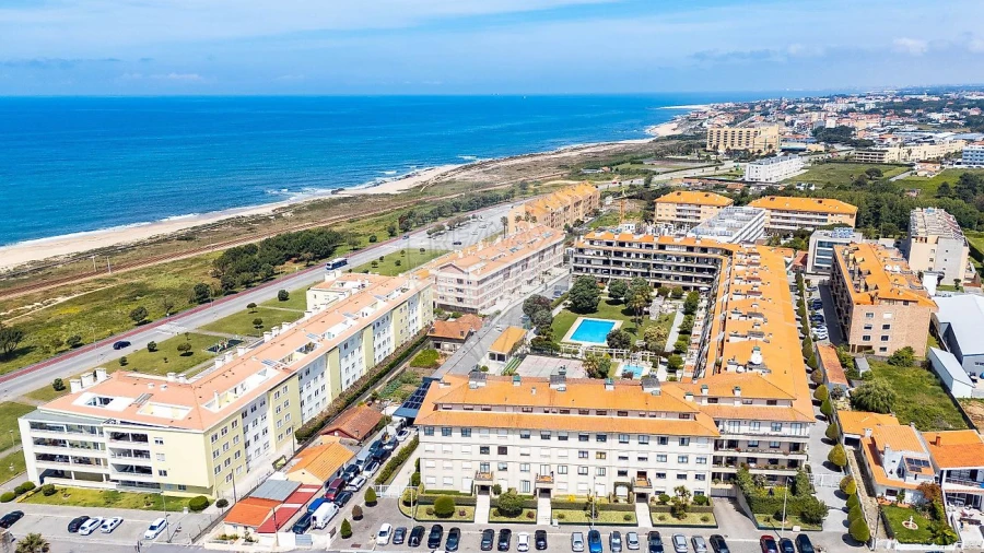 Apartamento T2 para Arrendamento em São Felix da Marinha Foto 29