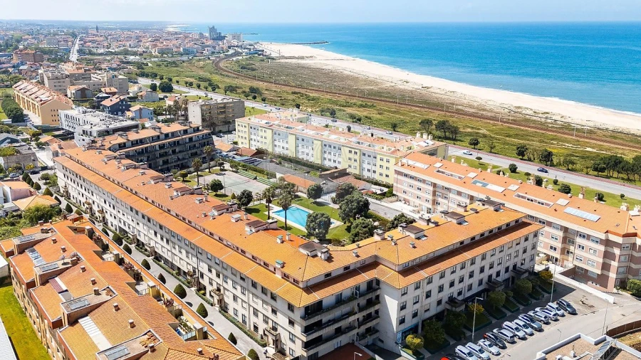 Apartamento T2 para Arrendamento em São Felix da Marinha Foto 28