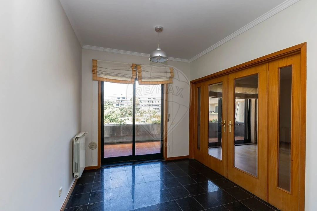 Apartamento T2 para Arrendamento em São Felix da Marinha Foto 6