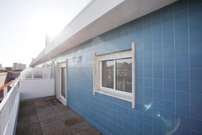 Apartamento T1 para Venda em Santa Marinha e São Pedro da Afurada