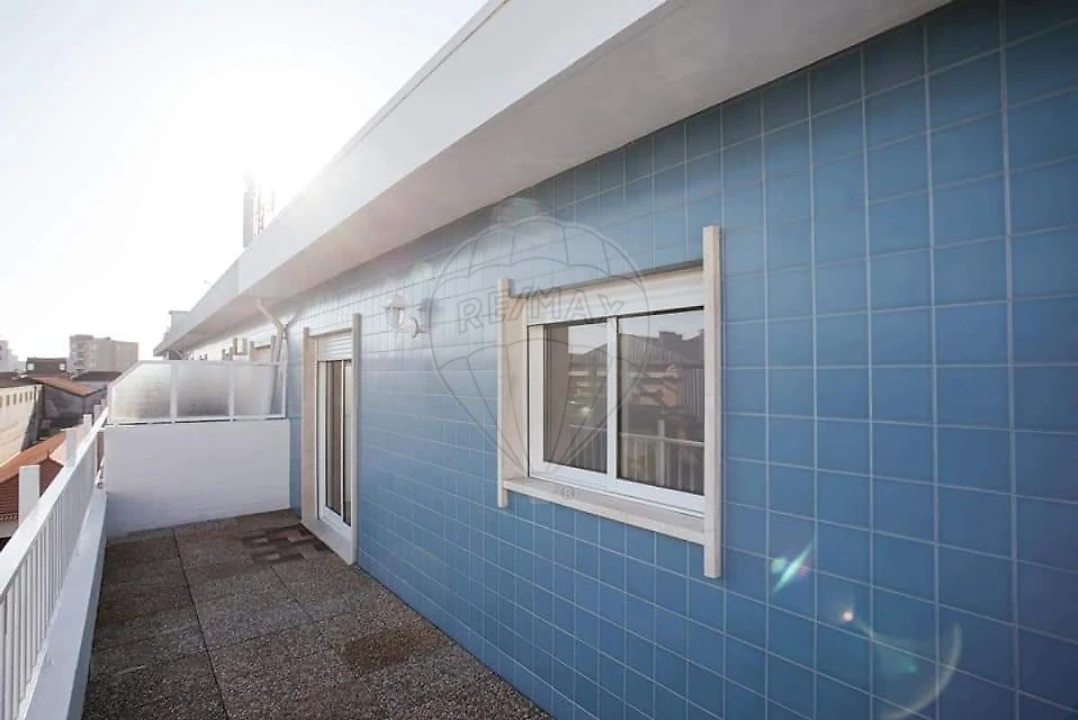 Apartamento T1 para Venda em Santa Marinha e São Pedro da Afurada Foto 5