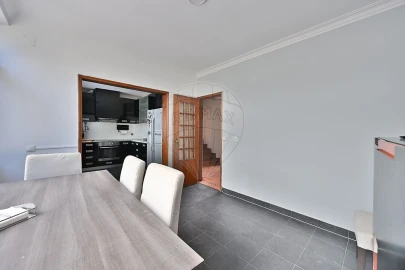Moradia T3 para Venda em Alcabideche