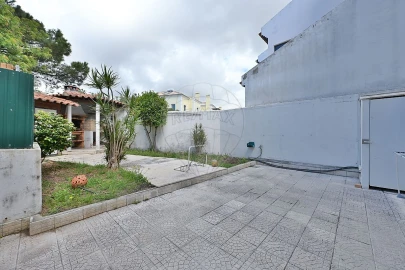 Moradia T3 para Venda em Alcabideche