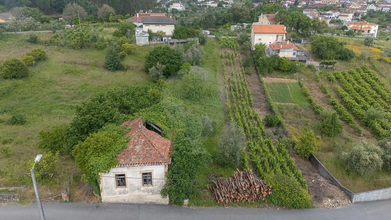 Moradia T3 para Venda em Lorvão Foto 6