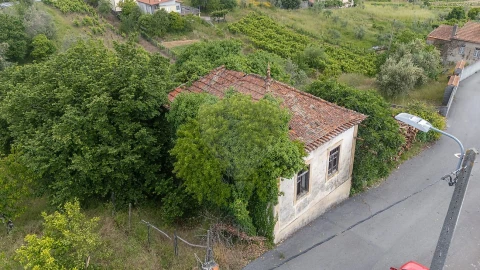 Moradia T3 para Venda em Lorvão