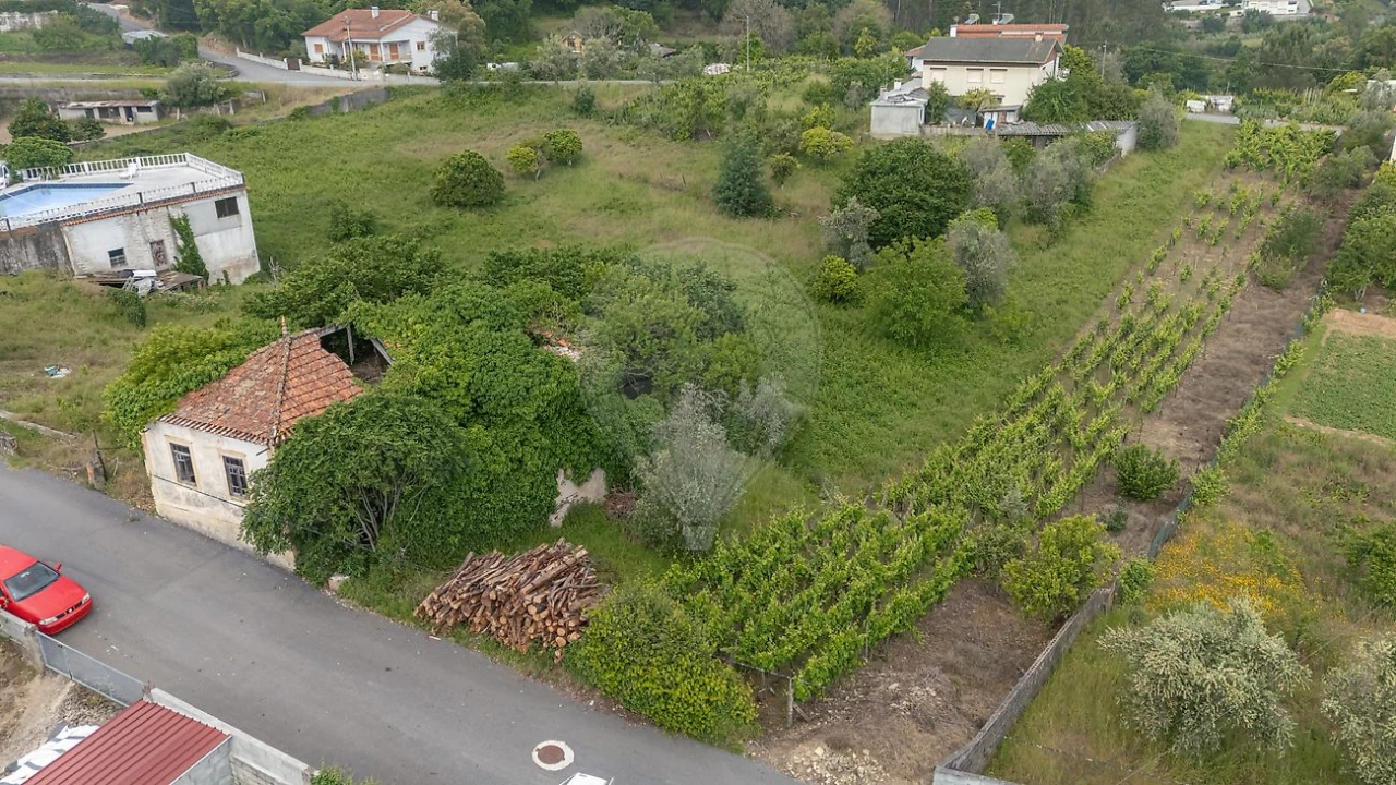 Moradia T3 para Venda em Lorvão Foto 2