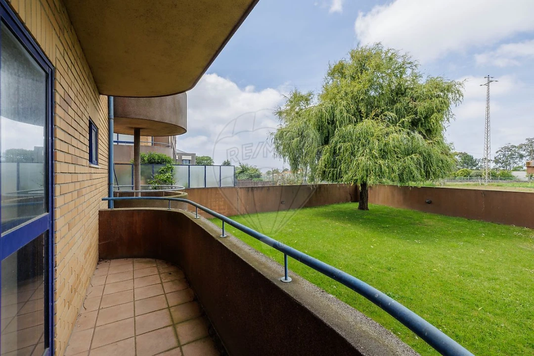 Apartamento T2 para Arrendamento em Gulpilhares e Valadares Foto 28