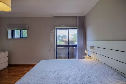 Apartamento T2 para Arrendamento em Gulpilhares e Valadares