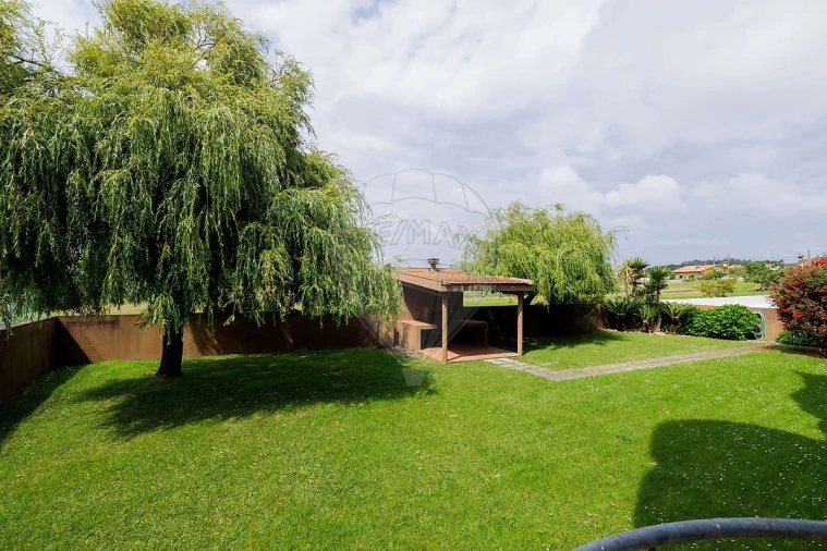 Apartamento T2 para Arrendamento em Gulpilhares e Valadares Foto 35