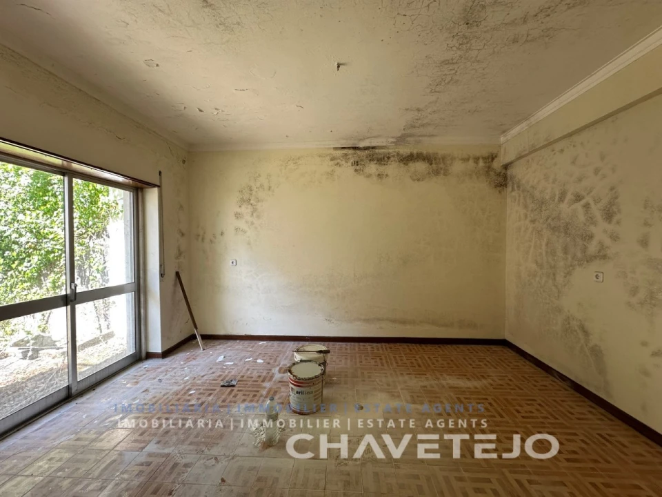 Moradia T4 para Venda em São João Baptista e Santa Maria dos Olivais Foto 13