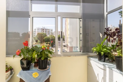 Apartamento T2 para Venda em Setubal (São Sebastião)