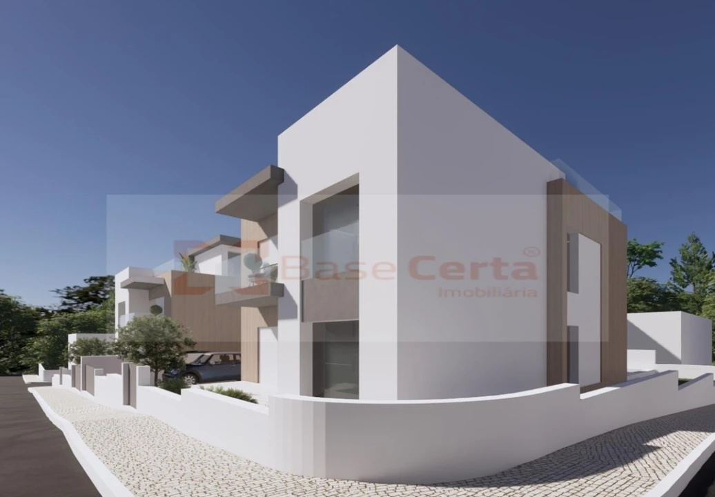 Moradia T4 para Venda em Santa Iria de Azoia, São João da Talha e Bobadela Foto 4