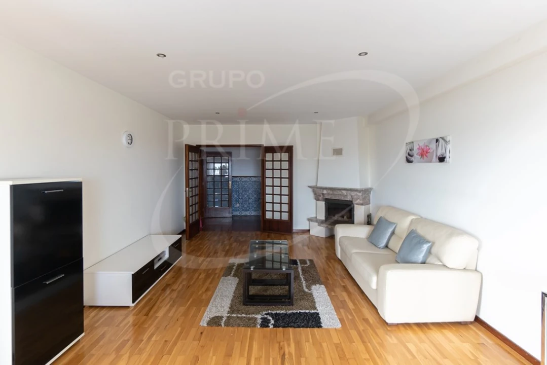 Apartamento T3 para Venda em Canidelo Foto 3