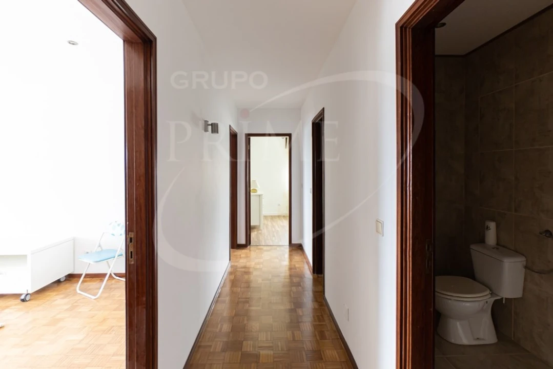 Apartamento T3 para Venda em Canidelo Foto 4