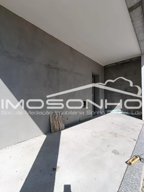 Moradia T3 para Venda em Souto da Carpalhosa e Ortigosa