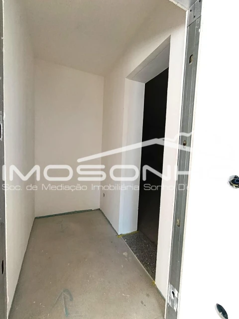 Moradia T3 para Venda em Souto da Carpalhosa e Ortigosa