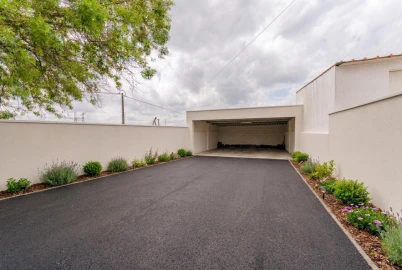 Moradia T2 para Venda em Azoia de Cima e Tremês