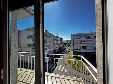 Apartamento T3 para Venda em Vila Verde e Barbudo