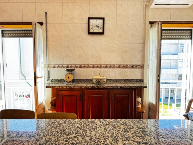 Apartamento T3 para Venda em Vila Verde e Barbudo Foto 11