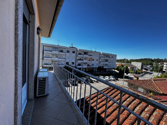 Apartamento T3 para Venda em Vila Verde e Barbudo Foto 26
