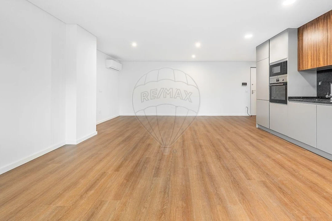 Apartamento T3 para Venda em Ferreiros e Gondizalves Foto 3