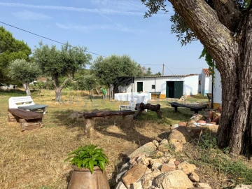 Moradia T3 para Venda em Evora Monte (Santa Maria)