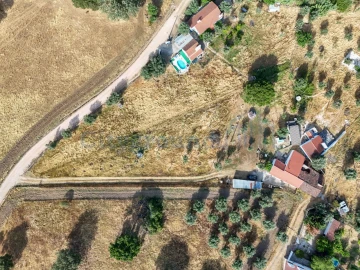 Moradia T3 para Venda em Evora Monte (Santa Maria)