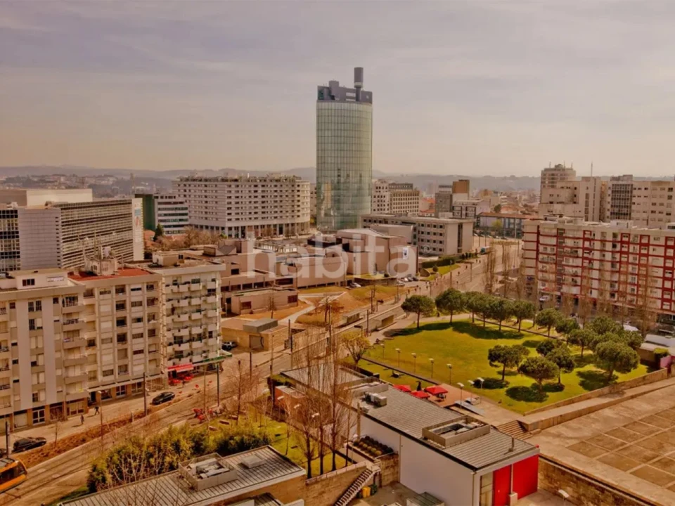 Apartamento T4 para Venda em Pedrouços Foto 17