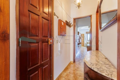 Apartamento T2 para Venda em Loule (São Clemente)