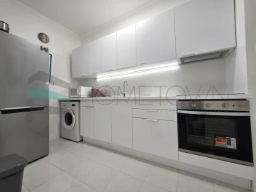 Apartamento T1 para Venda em Quarteira