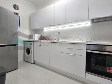 Apartamento T1 para Venda em Quarteira