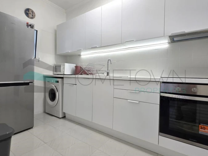 Apartamento T1 para Venda em Quarteira Foto 12