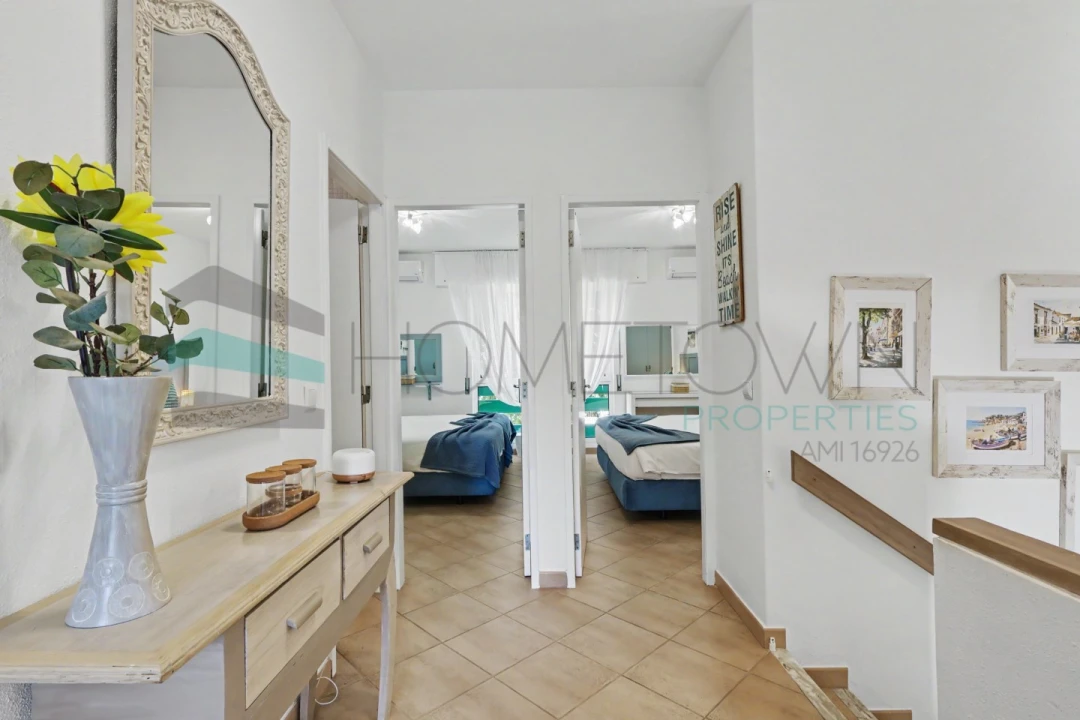 Apartamento T3 para Venda em Quarteira Foto 18