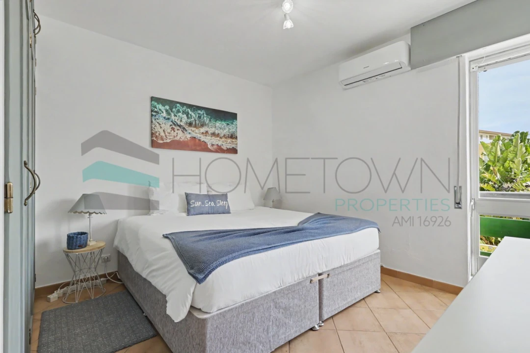 Apartamento T3 para Venda em Quarteira Foto 24