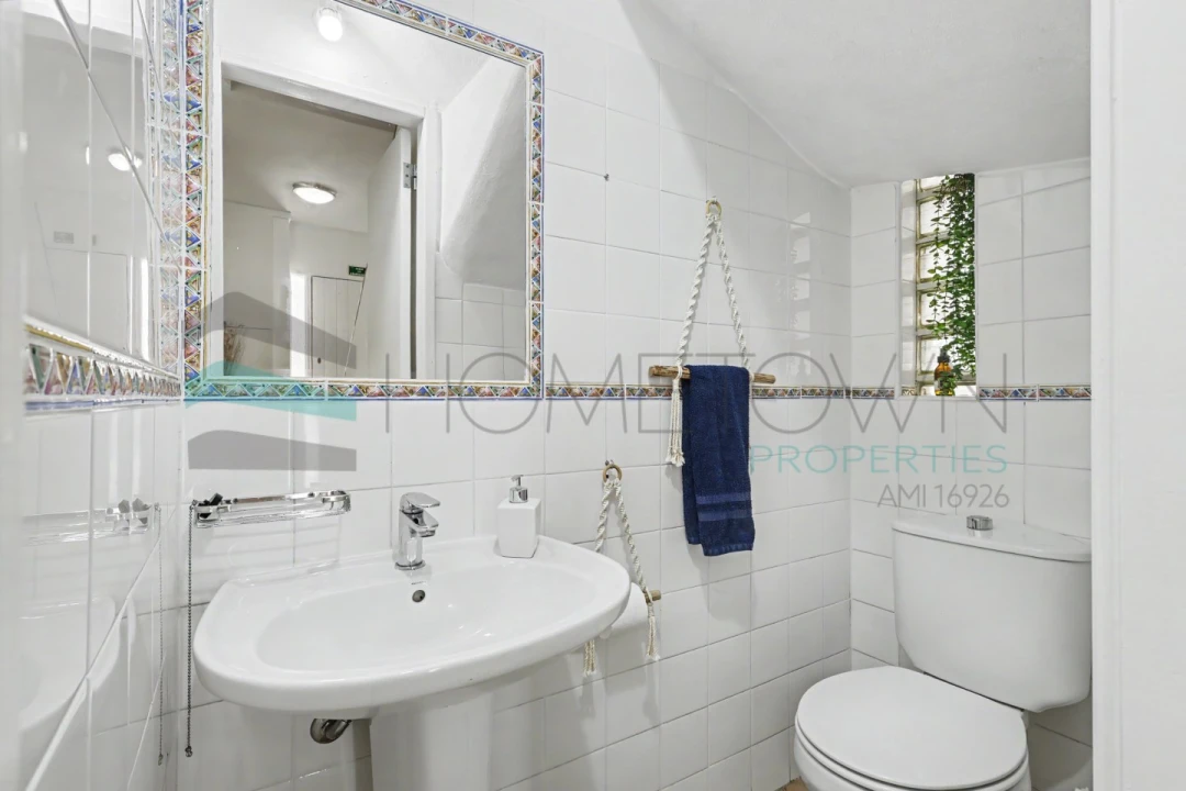 Apartamento T3 para Venda em Quarteira Foto 17
