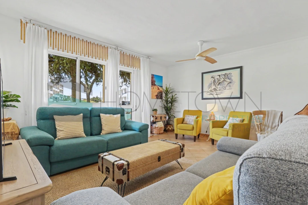 Apartamento T3 para Venda em Quarteira Foto 3