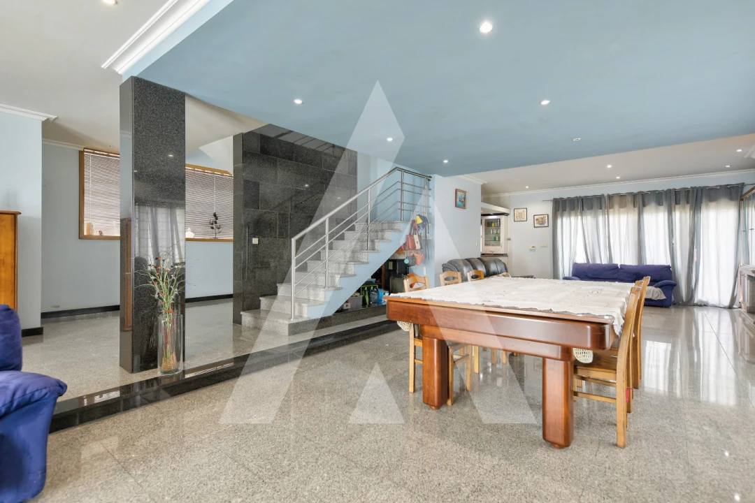 Moradia T4 para Venda em Gafanha da Encarnação Foto 10