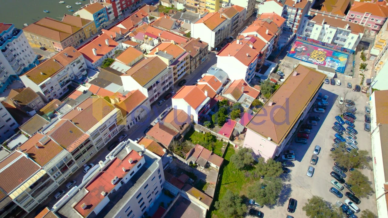 Terreno para Venda em Barreiro e Lavradio Foto 11