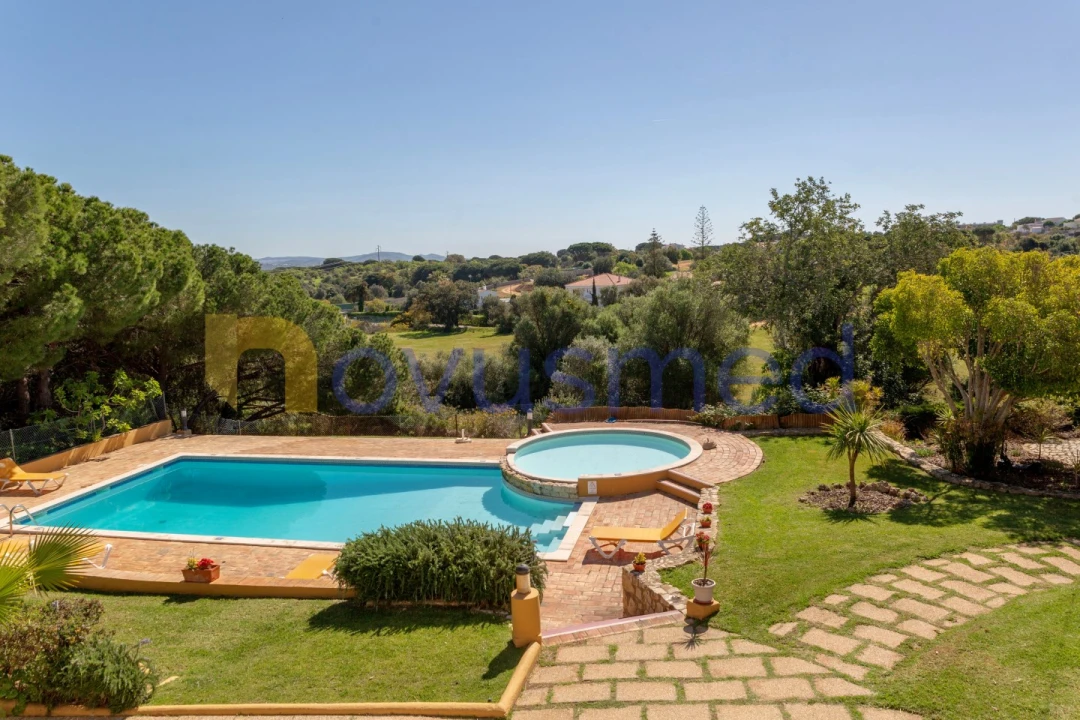Moradia T5 para Venda em Albufeira e Olhos de Água Foto 42
