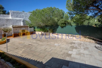 Moradia T5 para Venda em Albufeira e Olhos de Água