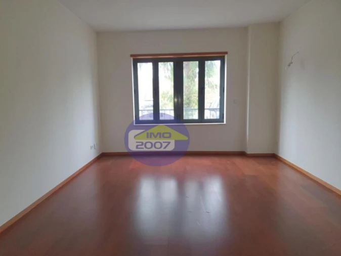 Apartamento T2 para Venda em Oliveira do Douro Foto 6
