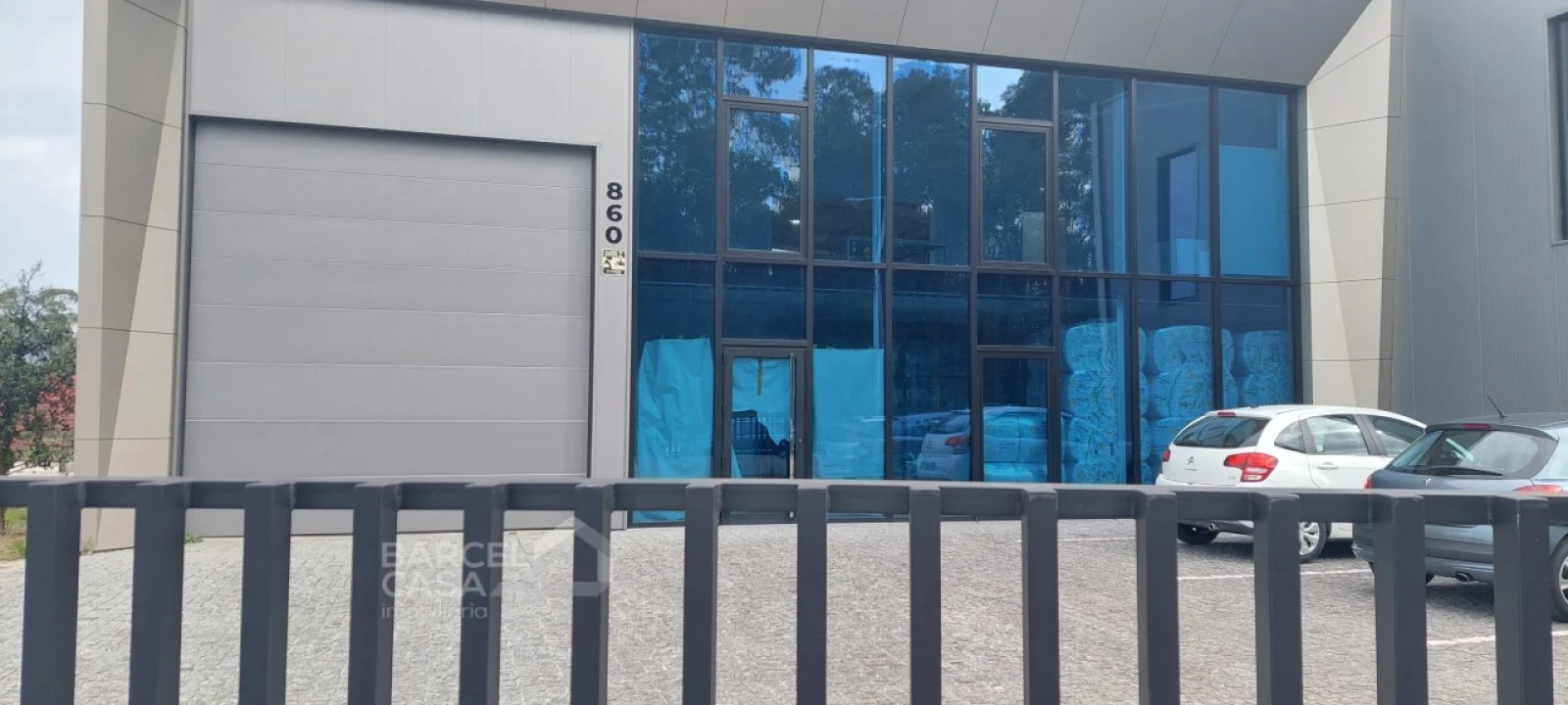 Armazém para Arrendamento em Carreira e Fonte Coberta Foto 4