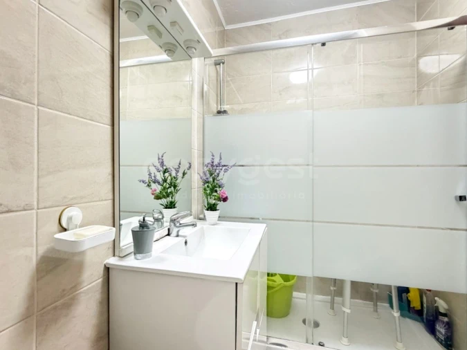 Apartamento T3 para Venda em Baixa da Banheira e Vale da Amoreira Foto 9