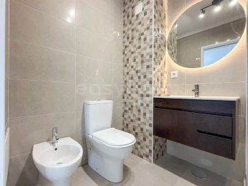 Apartamento T3 para Venda em Caparica e Trafaria